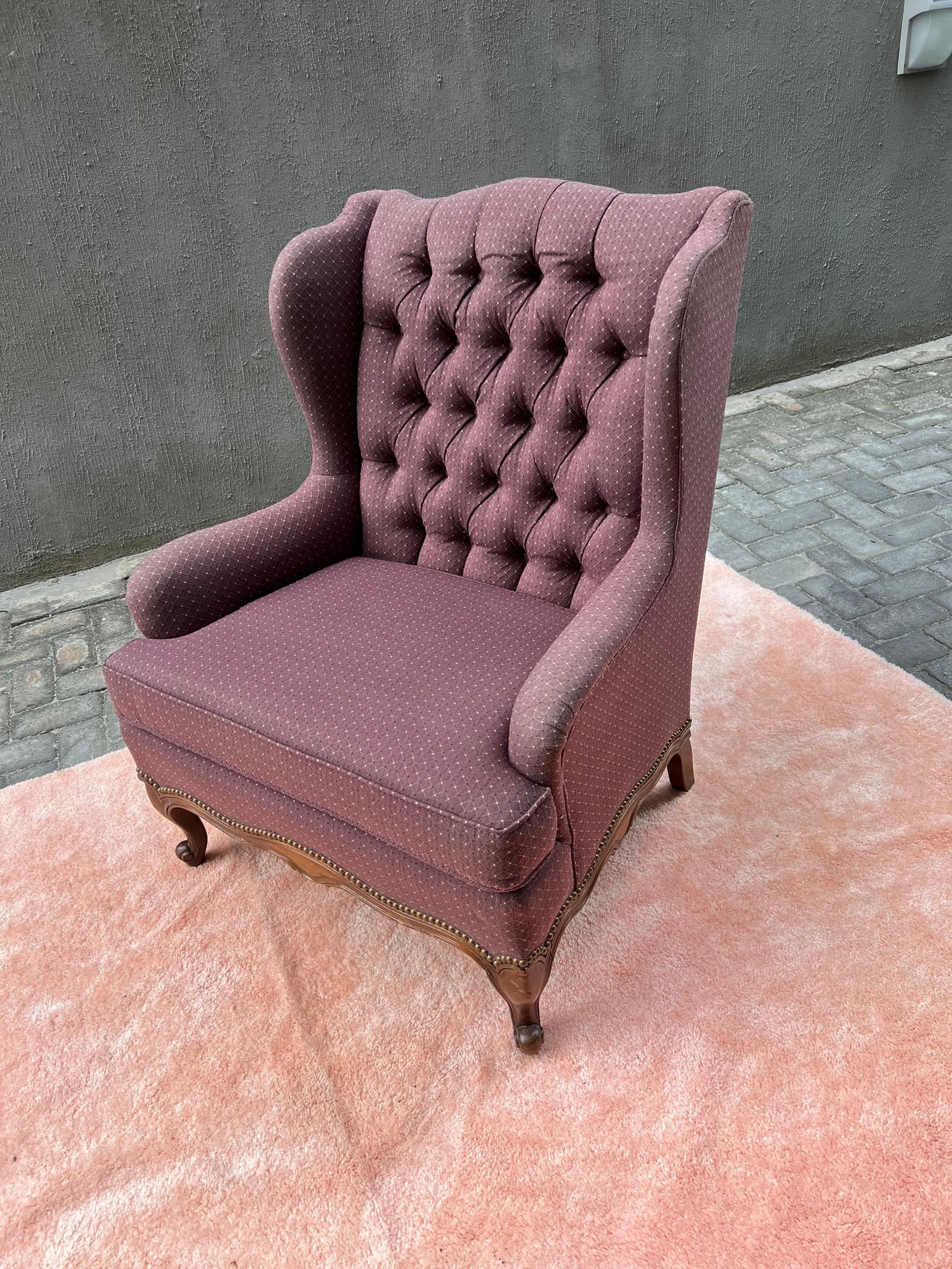 Single Chair