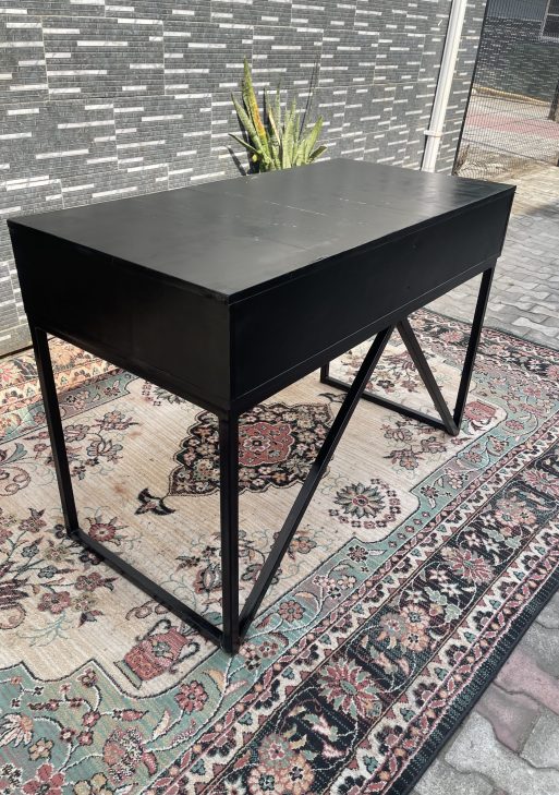Black Square Table
