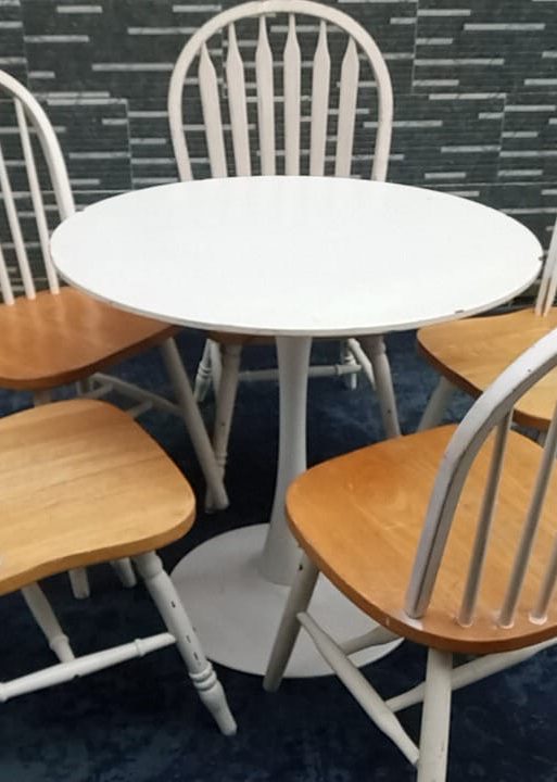 White and Wood Country-Style Bistro Dining Set