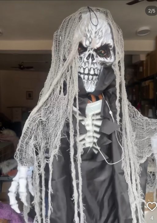 Hanging Grim Reaper Skeleton Prop