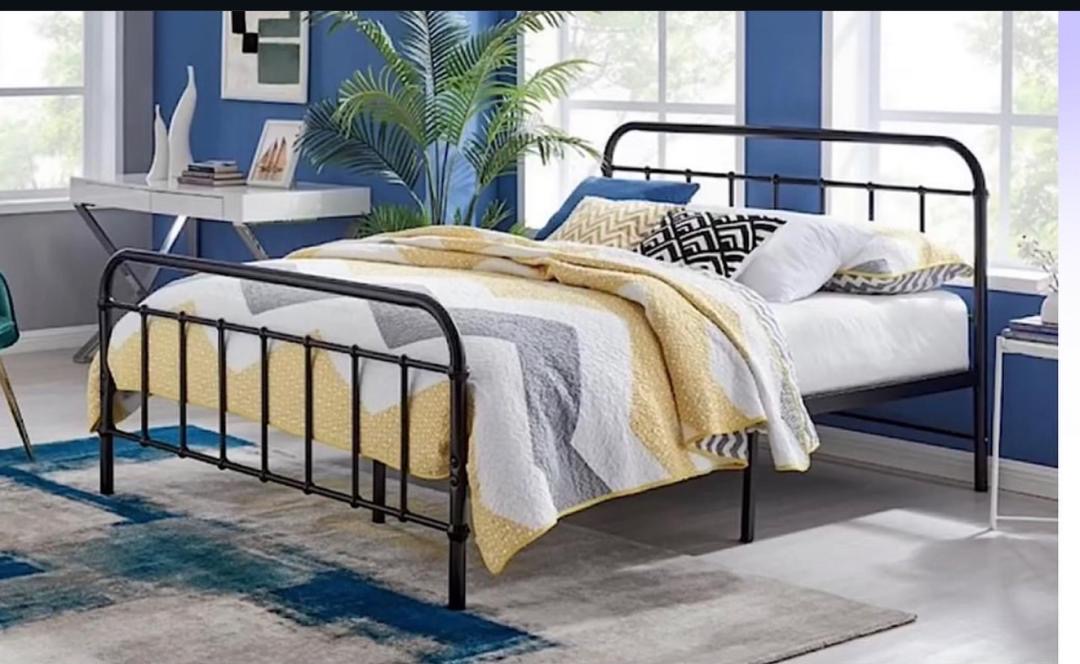 Industrial Metal Pipe Bed Frame
