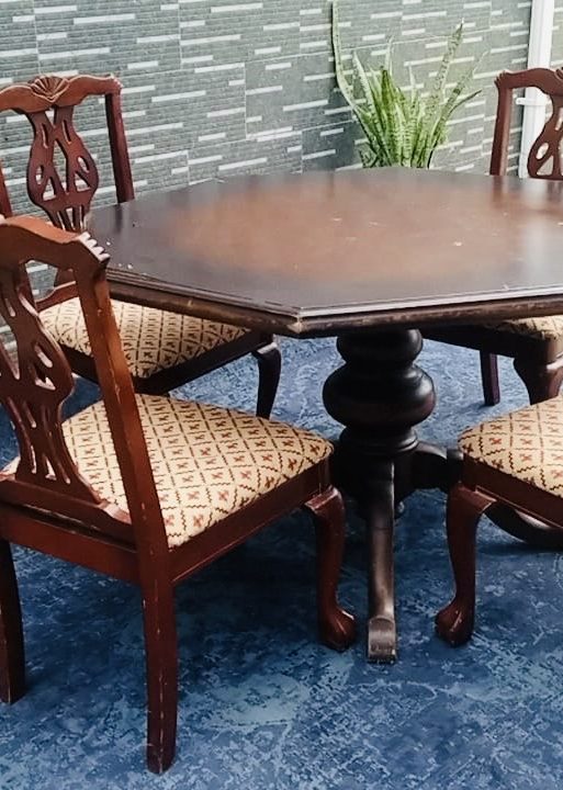 Vintage Mahogany Octagonal Dining Set
