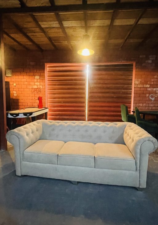 Light Grey Tufted Fabric Chesterfield Sofa